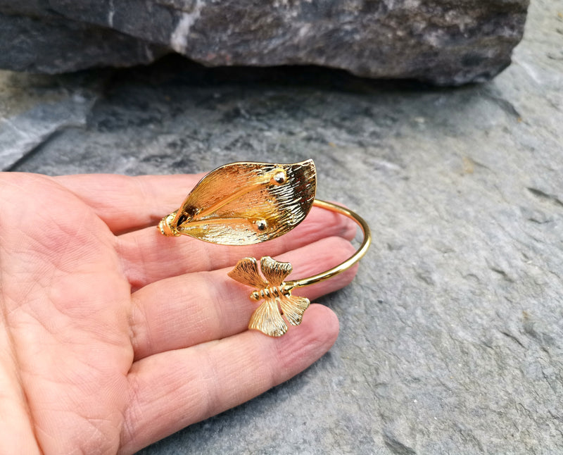 Butterfly and Flower Bracelet Gold Plated Brass Adjustable SR43