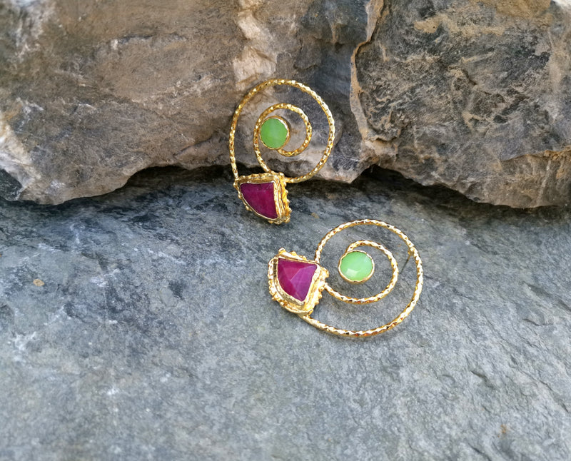 Spiral Earrings with Green and Claret Red Gemstones Gold Plated Brass   SR53