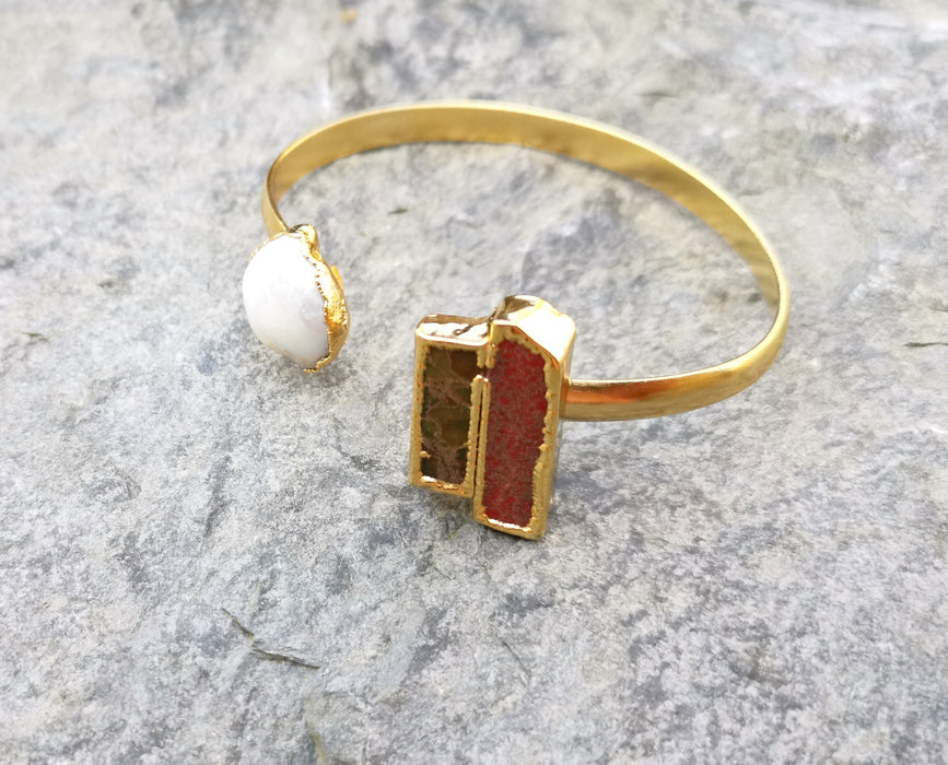 Bracelet with Colored Agate Gemstones and Real Pearl Gold Plated Brass Adjustable SR170