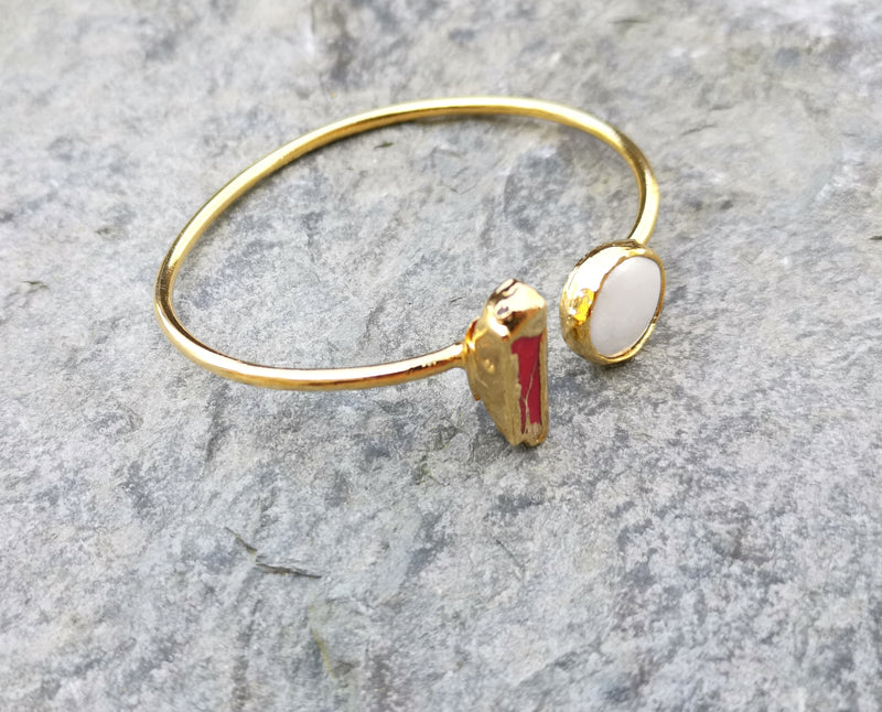 Bracelet with Fuchsia Agate Gemstone And Real Pearl Gold Plated Brass Adjustable SR174