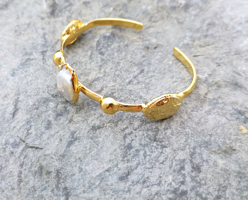 Bracelet with Real Pearl Gold Plated Brass Adjustable SR175