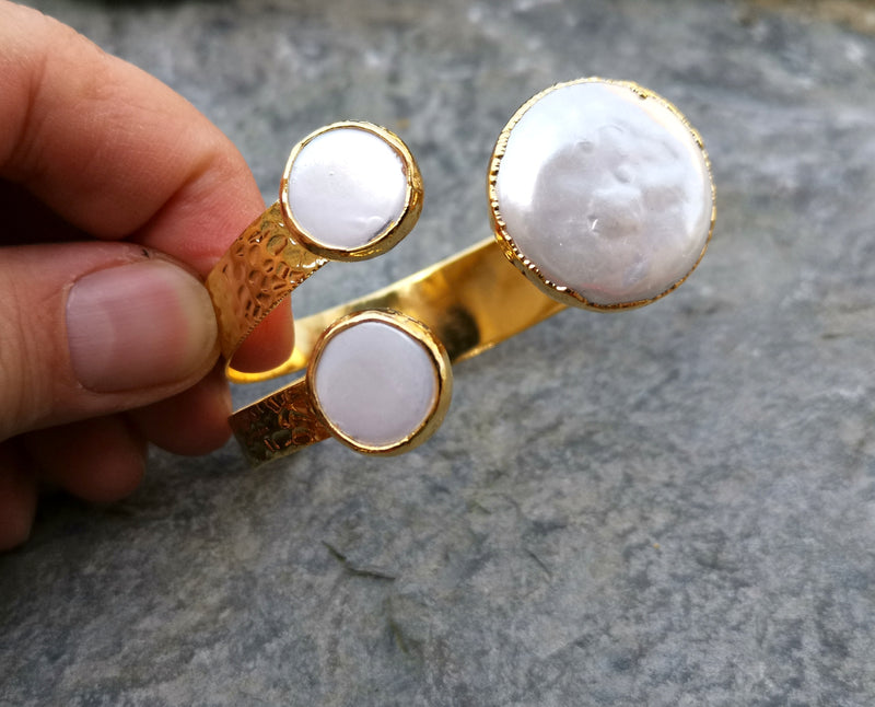 Bracelet with Real Pearls Gold Plated Brass Adjustable SR178