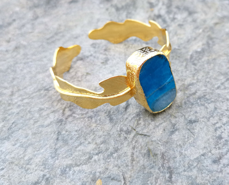 Bracelet with Blue Agate Gemstone Gold Plated Brass Adjustable SR185