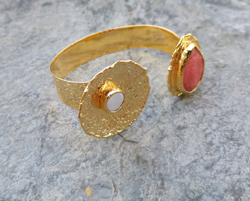 Bracelet with Pink Agate Gemstone and Real Pearl Gold Plated Brass Adjustable SR187