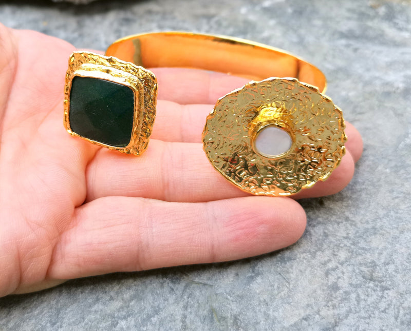 Bracelet with Dark Green Agate Gemstone and Real Pearl Gold Plated Brass Adjustable SR188