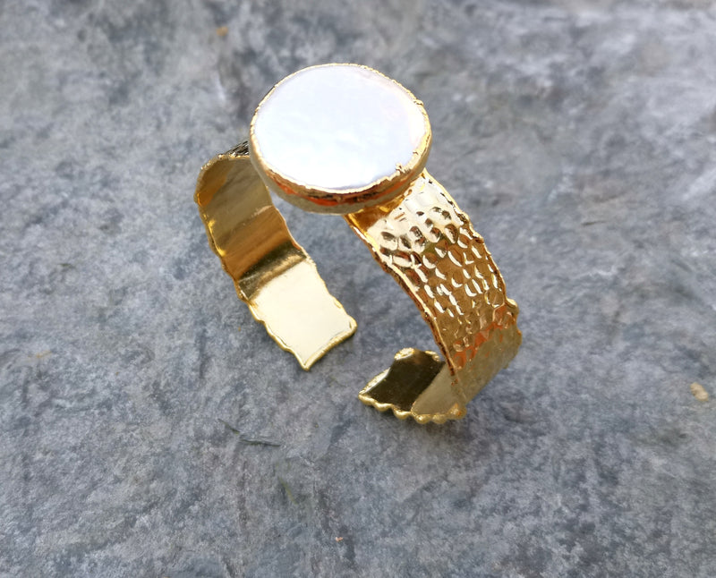 Bracelet with Real Pearl Gold Plated Brass Adjustable SR199