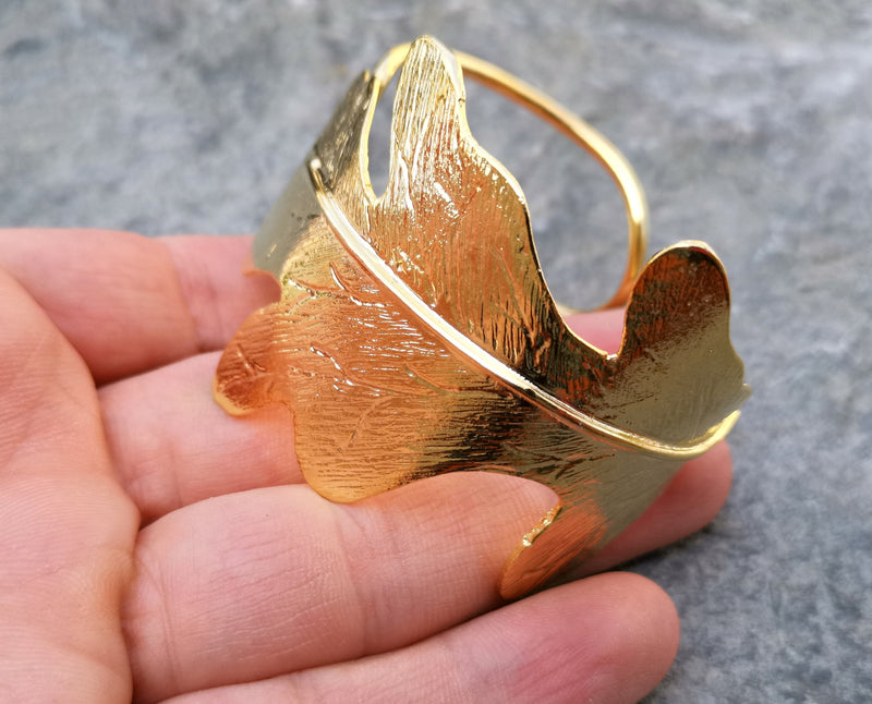 Leaf Shape Bracelet Gold Plated Brass Adjustable SR204