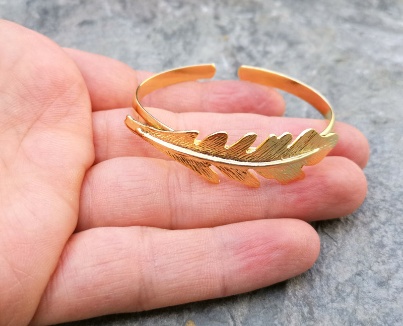 Leaf Bracelet Gold Plated Brass Adjustable SR220