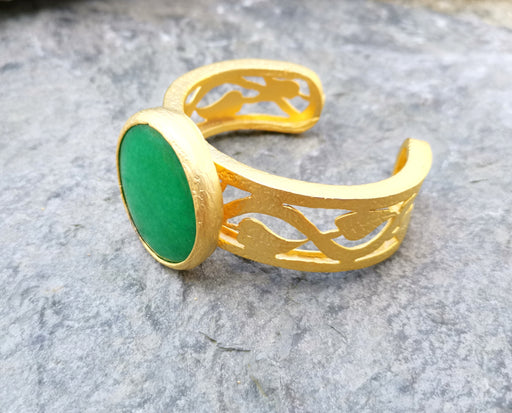 Bracelet with Green Stone Gold Plated Brass Adjustable SR222