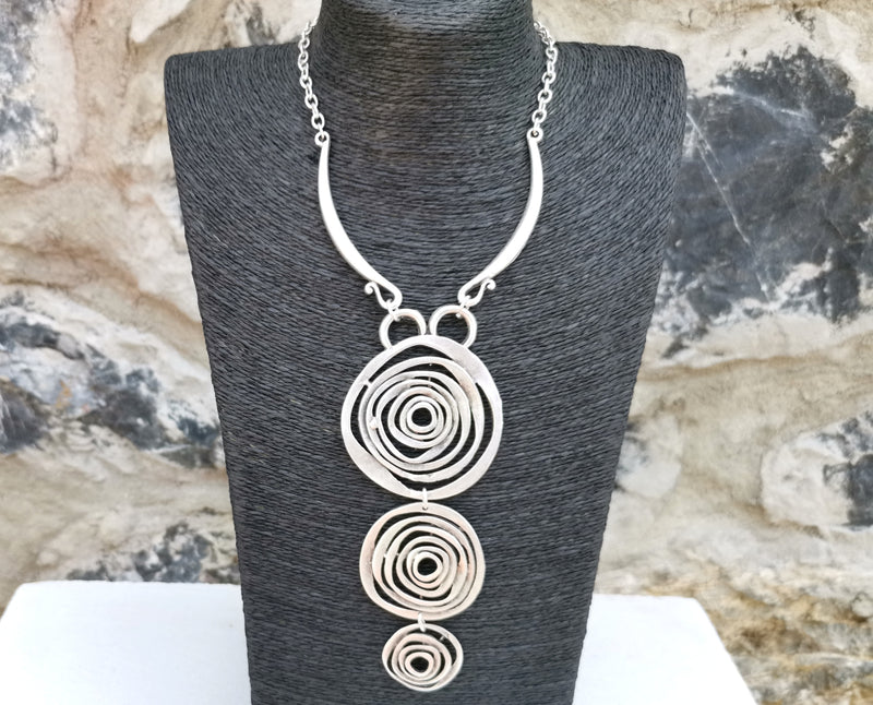 Hoops Necklace Antique Silver Plated Metal Adjustable SR357