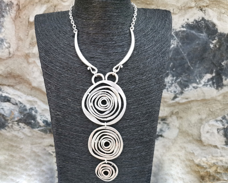 Hoops Necklace Antique Silver Plated Metal Adjustable SR357