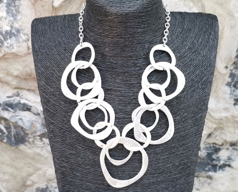 Hoops Necklace Antique Silver Plated Metal Adjustable SR359