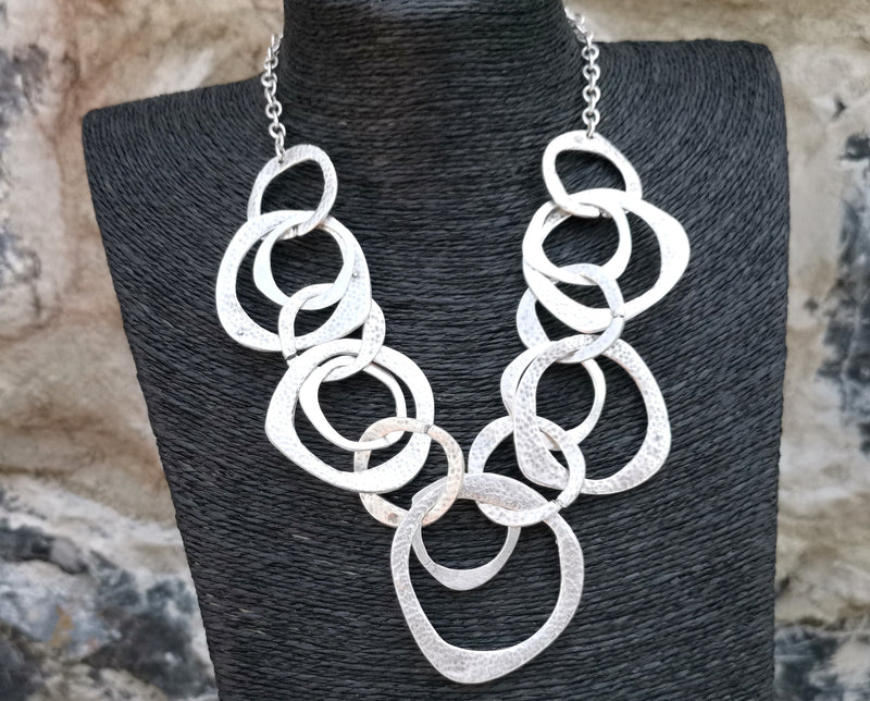 Hoops Necklace Antique Silver Plated Metal Adjustable SR359