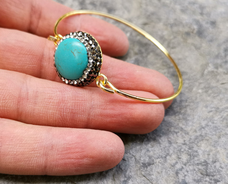 Wire Bracelet with Round Turquoise Stone Gold Plated Brass SR363