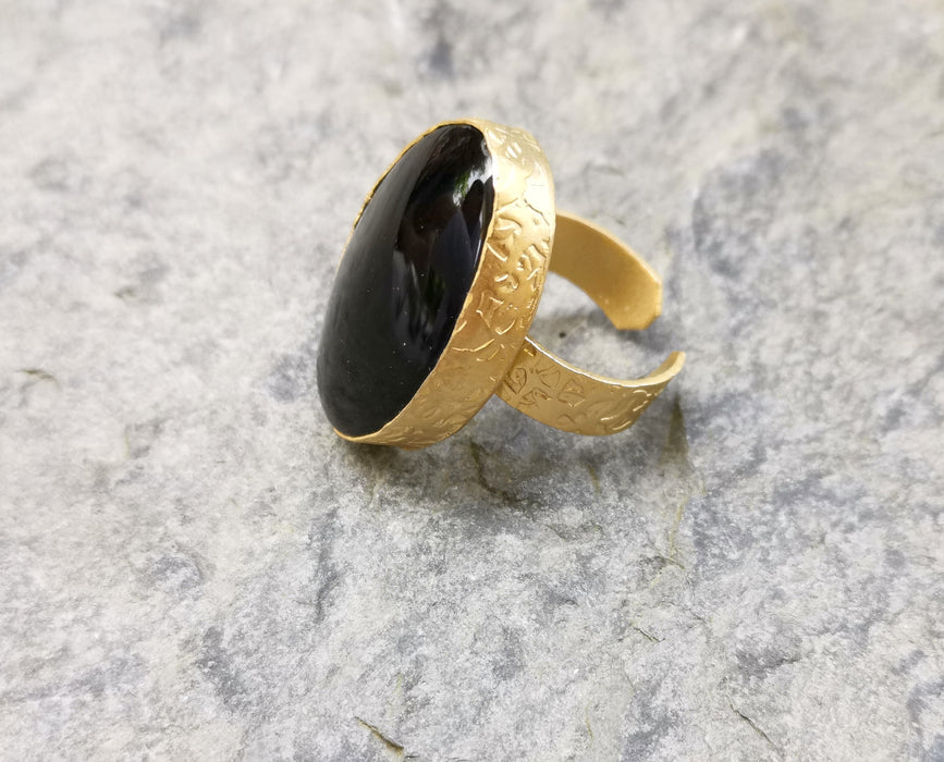 Ring with Oval Black Stone Gold Plated Brass Adjustable  SR377