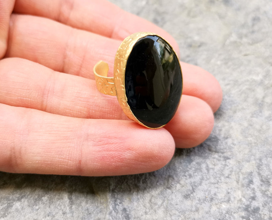 Ring with Oval Black Stone Gold Plated Brass Adjustable  SR377