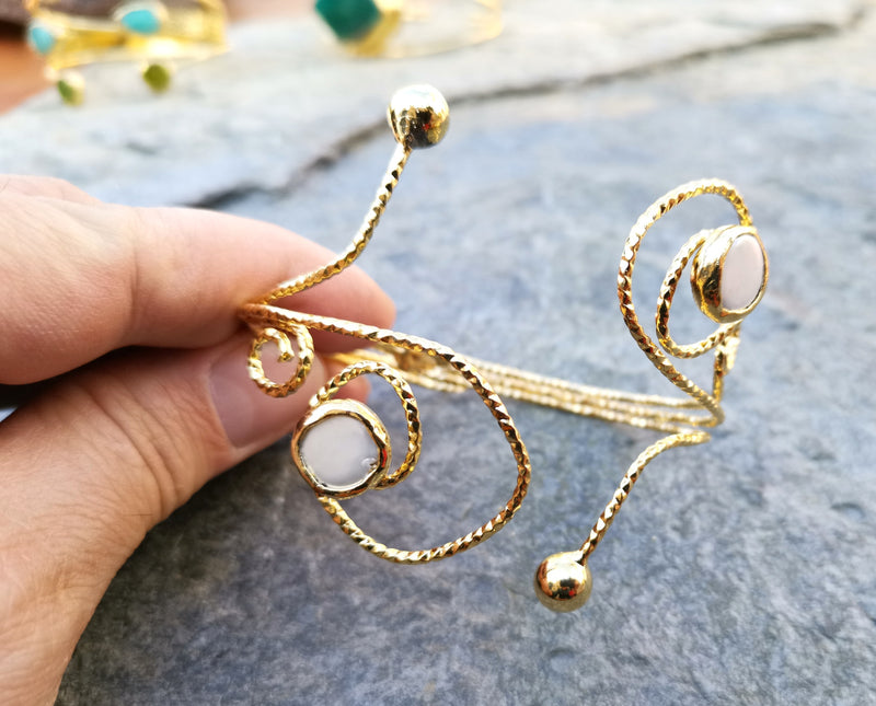 Gold Plated Brass Bracelet with Real Pearl Adjustable SR4