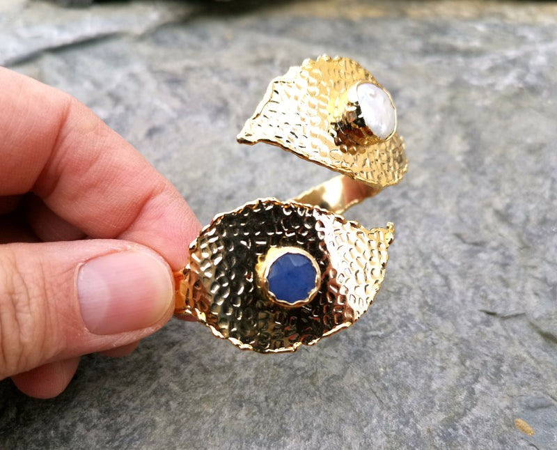 Bracelet with Blue Gemstone and Real Pearl Gold Plated Brass Adjustable SR55