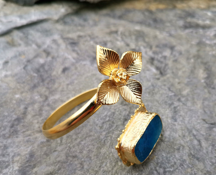 Flower Bracelet with Blue Agate Gemstone Gold Plated Brass Adjustable SR56