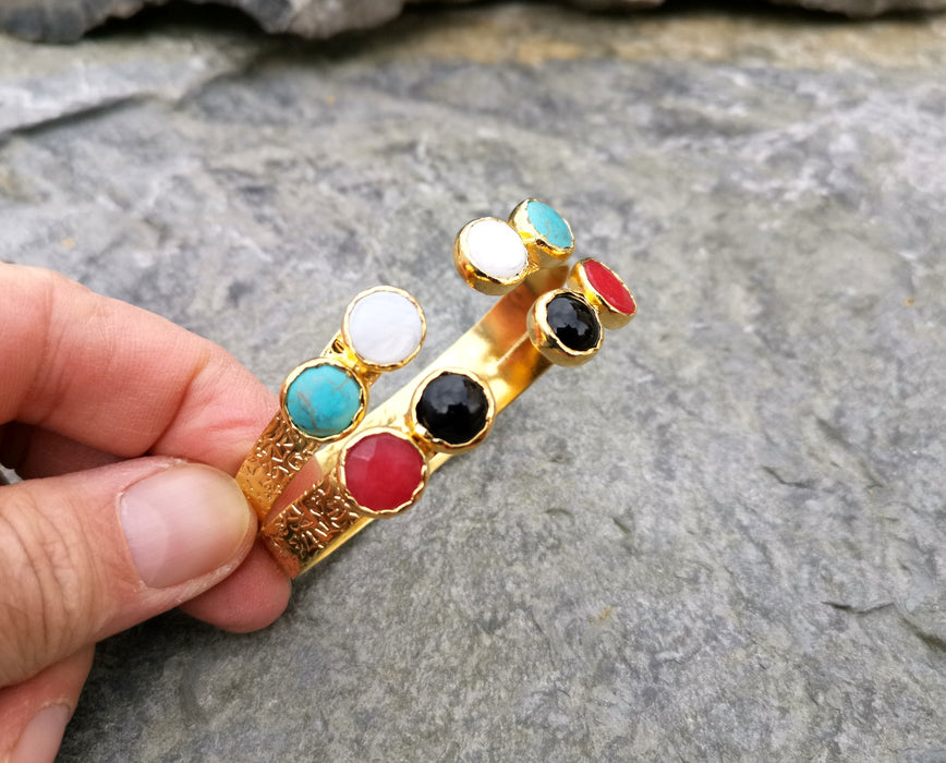 Bracelet with Colored Gemstones and Real Pearls Gold Plated Brass Adjustable SR59