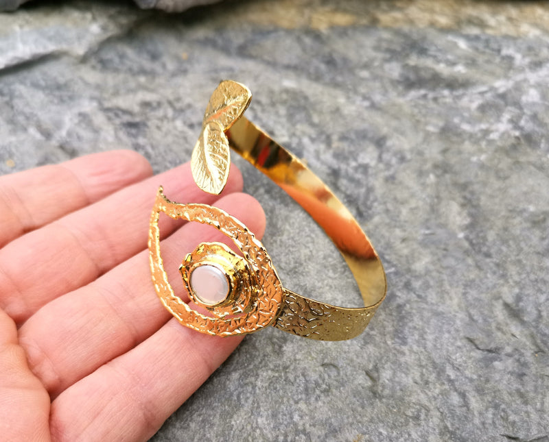 Leaf Bracelet with Real Pearl Gold Plated Brass Adjustable SR60