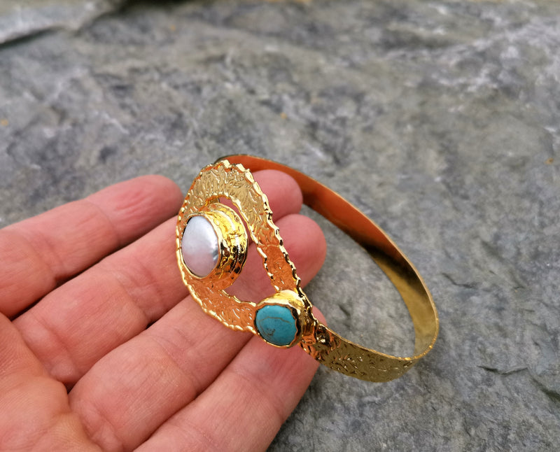 Bracelet with Turquoise Gemstone and Real Pearl Gold Plated Brass Adjustable SR61
