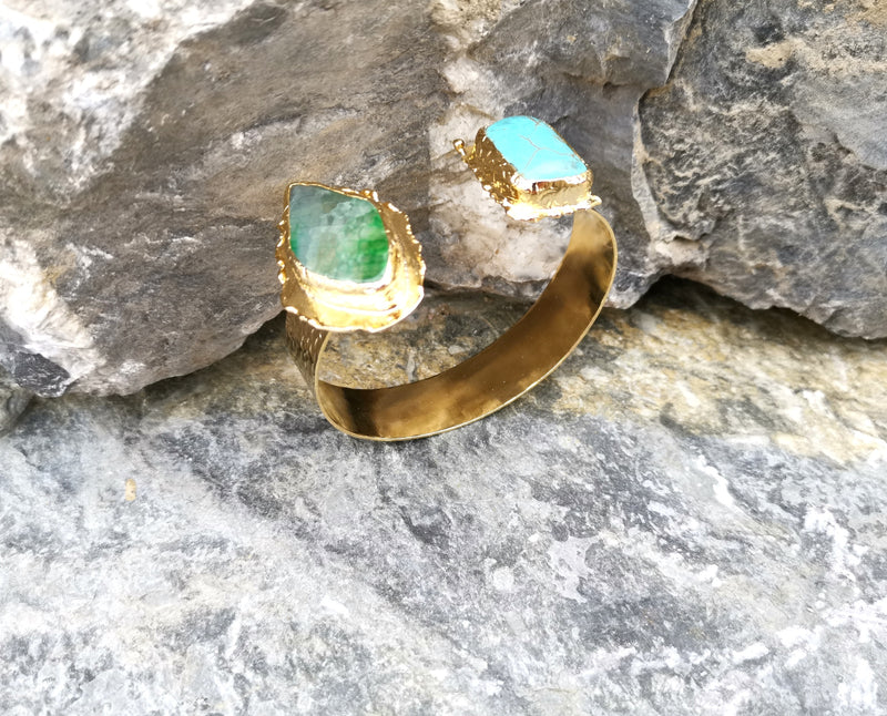 Bracelet with Turquoise and Green Agate Gemstones Gold Plated Brass Adjustable SR64