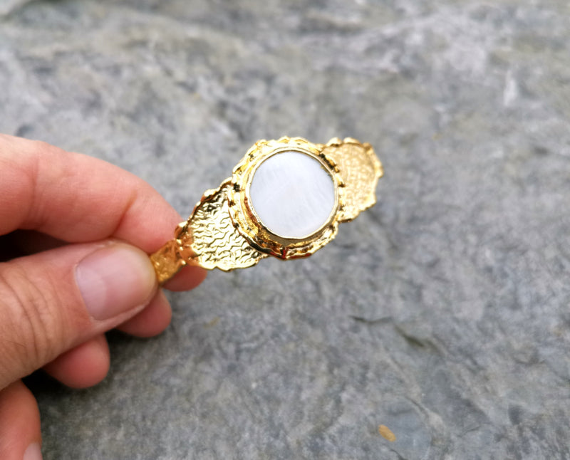 Bracelet with Real Pearl Gold Plated Brass Adjustable SR67