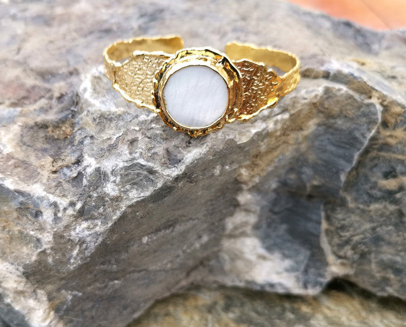 Bracelet with Real Pearl Gold Plated Brass Adjustable SR67