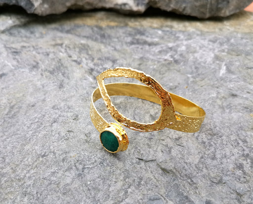 Bracelet with Green Gemstone Gold Plated Brass Adjustable SR74