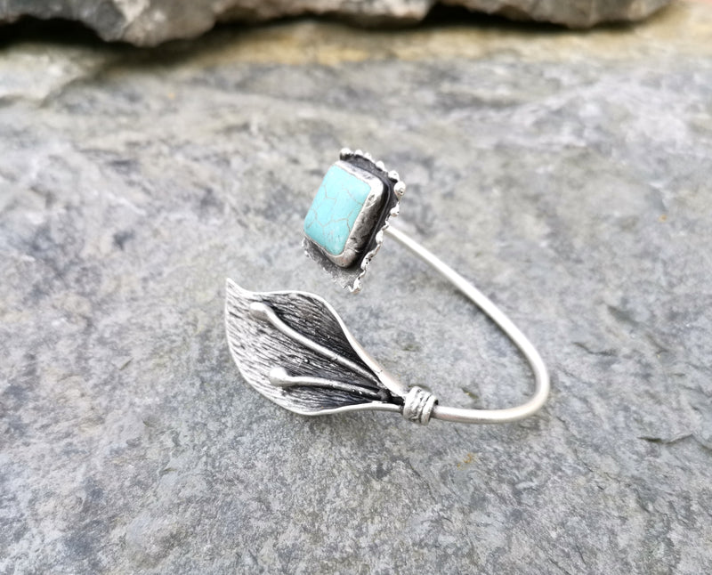 Leaf Bracelet with Turquoise Agate Gemstones Antique Silver Plated Brass Adjustable SR79
