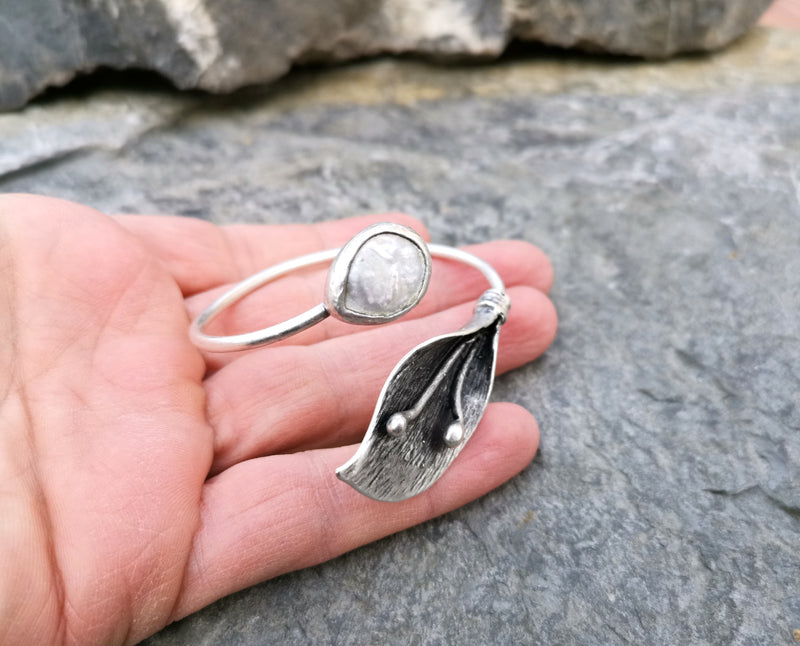 Leaf Bracelet with Real Pearl Antique Silver Plated Brass Adjustable SR80