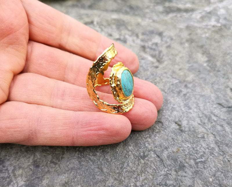 Textured  Ring with Turquoise Gold Plated Brass Adjustable SR90