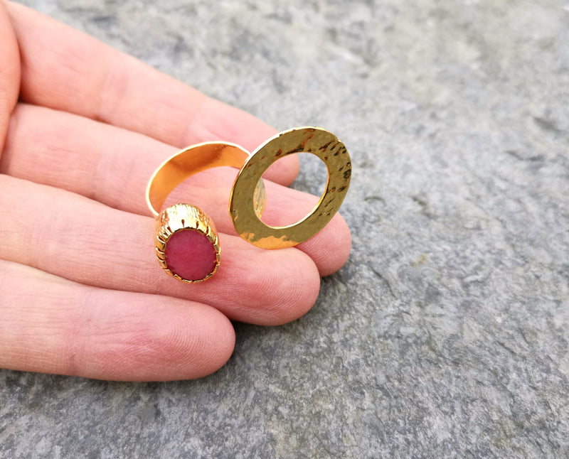 Ring with Fuchsia  Gemstone Gold Plated Brass Adjustable SR91