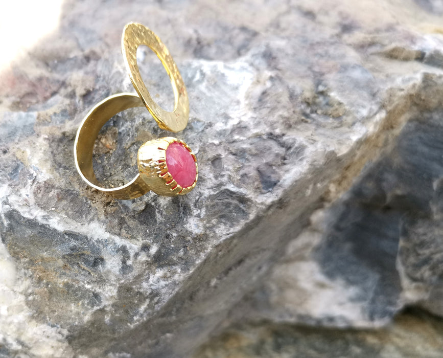 Ring with Fuchsia  Gemstone Gold Plated Brass Adjustable SR91