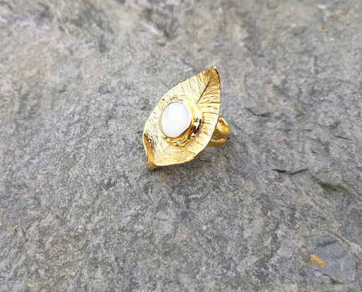 Leaf Shape Ring with Real Pearl Gold Plated Brass Adjustable SR102