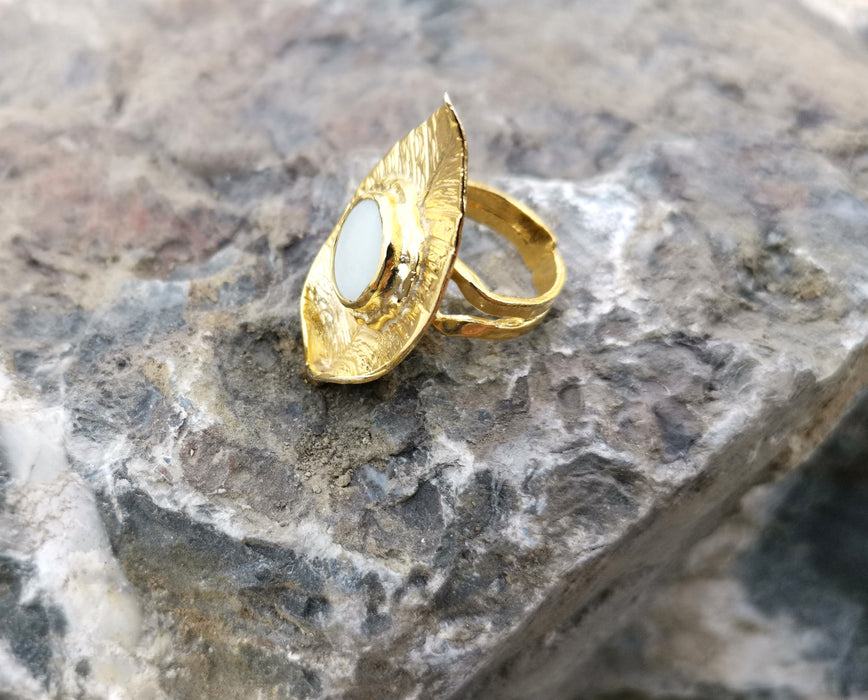 Leaf Shape Ring with Real Pearl Gold Plated Brass Adjustable SR102