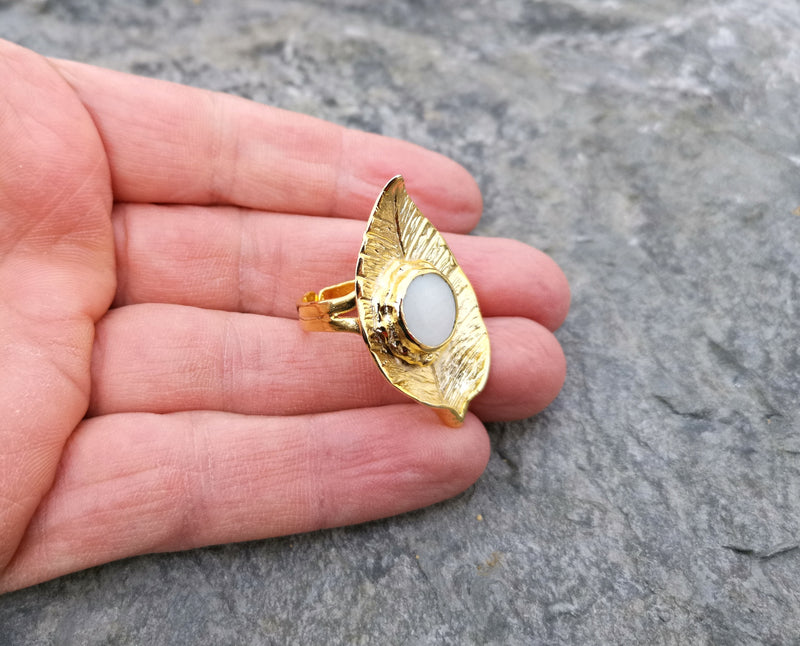 Leaf Shape Ring with Real Pearl Gold Plated Brass Adjustable SR102