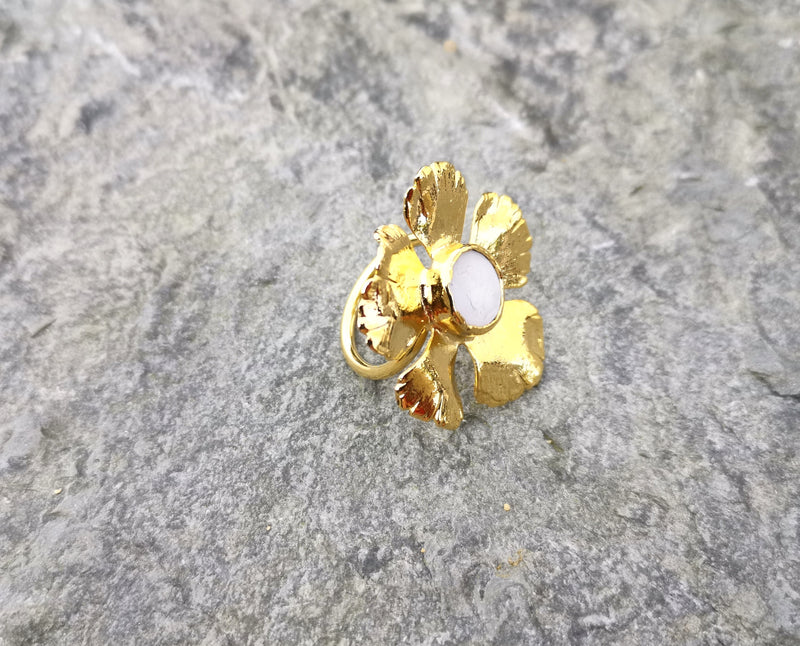 Flower Ring with Real Pearl Gold Plated Brass Adjustable SR104
