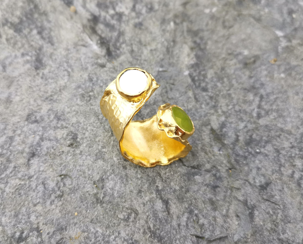 Ring with Light Green Gemstone and  Real Pearl Gold Plated Brass Adjustable SR105