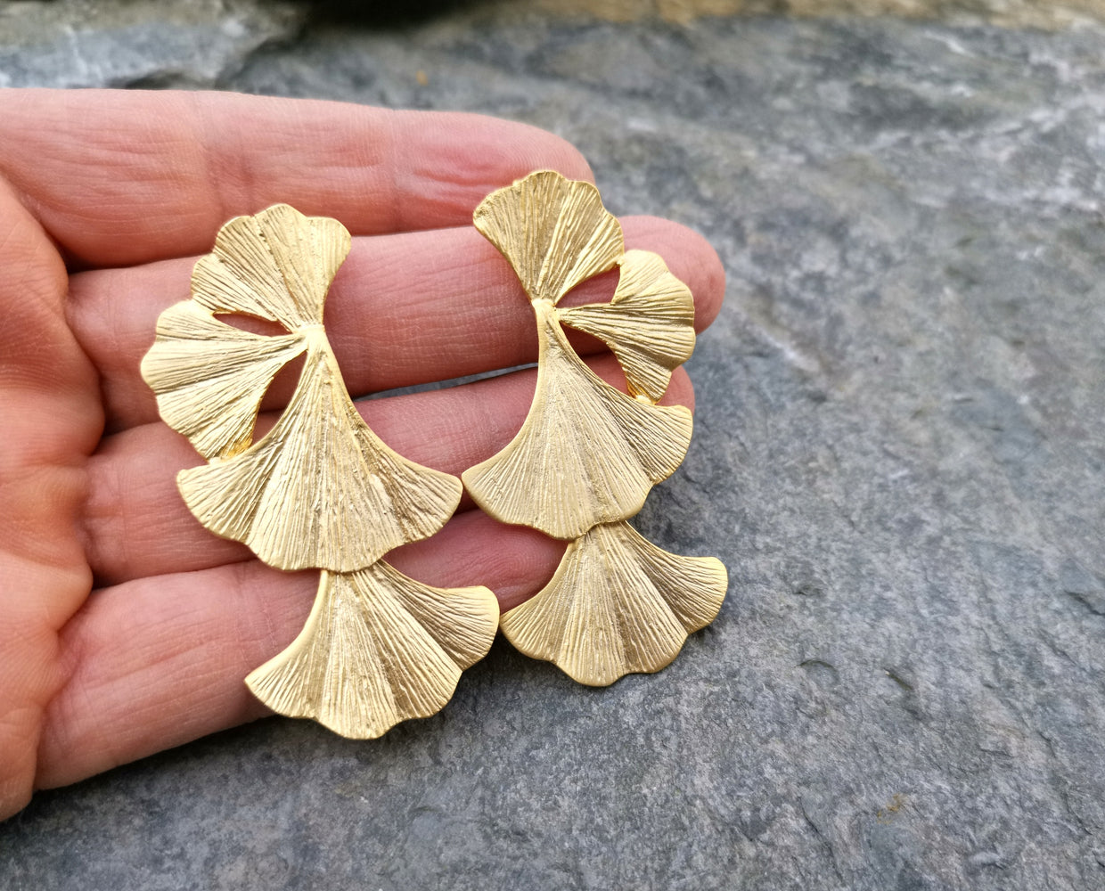 Leaf Earrings Gold Plated Brass  SR119