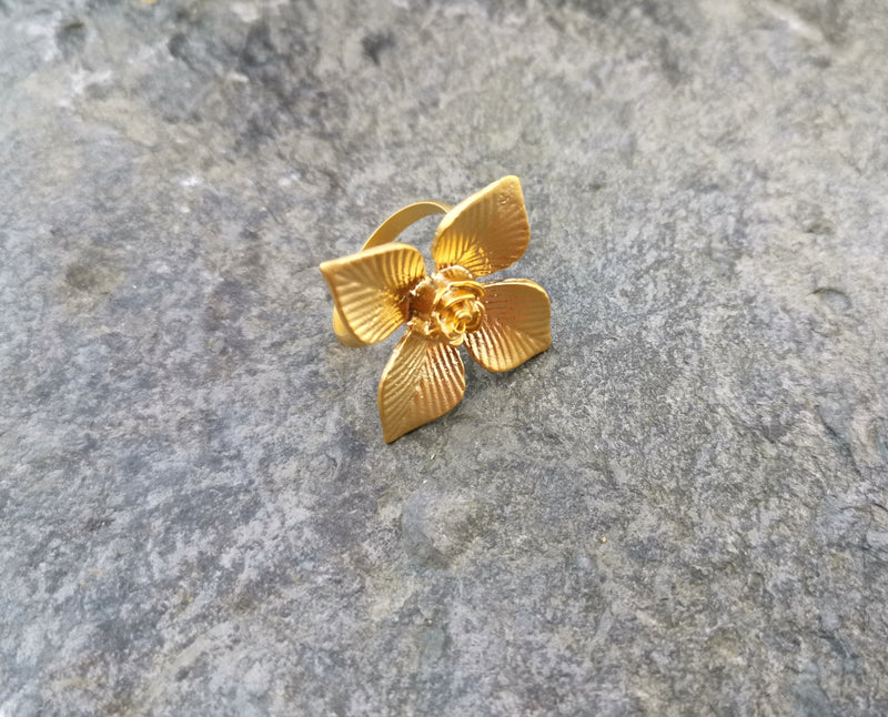 Flower Ring Gold Plated Brass Adjustable SR130