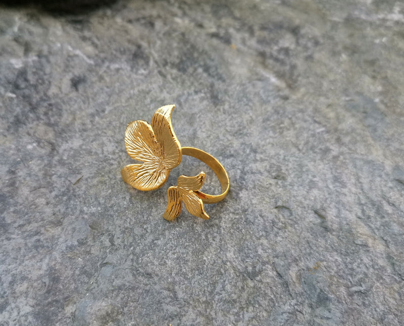 Flower Ring Gold Plated Brass Adjustable SR131