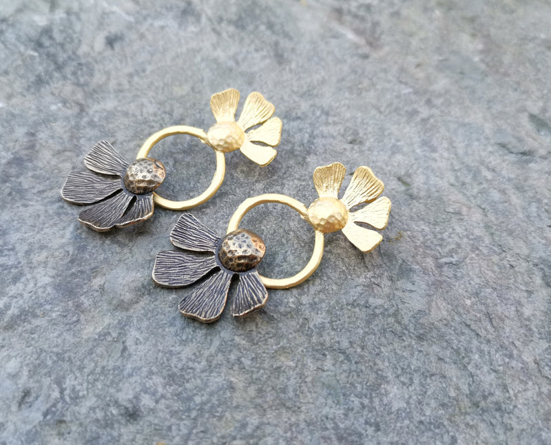 Flower Earrings Gold Plated Brass  SR141