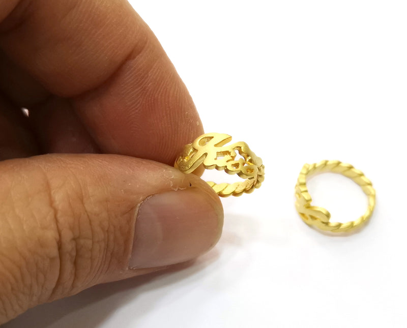 Knuckle Ring, "Kiss" Gold Plated Brass  15mm Inner "US 4" SR312