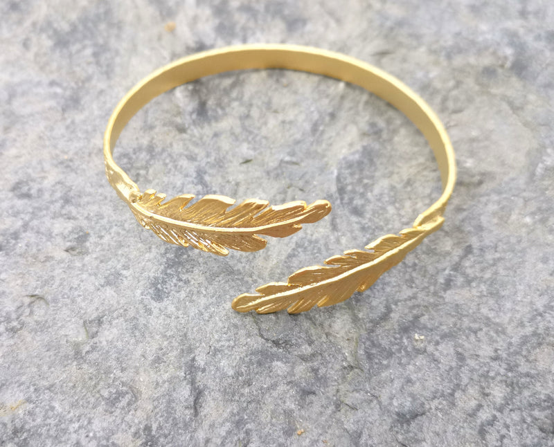 Feather Bracelet Gold Plated Brass Adjustable SR322
