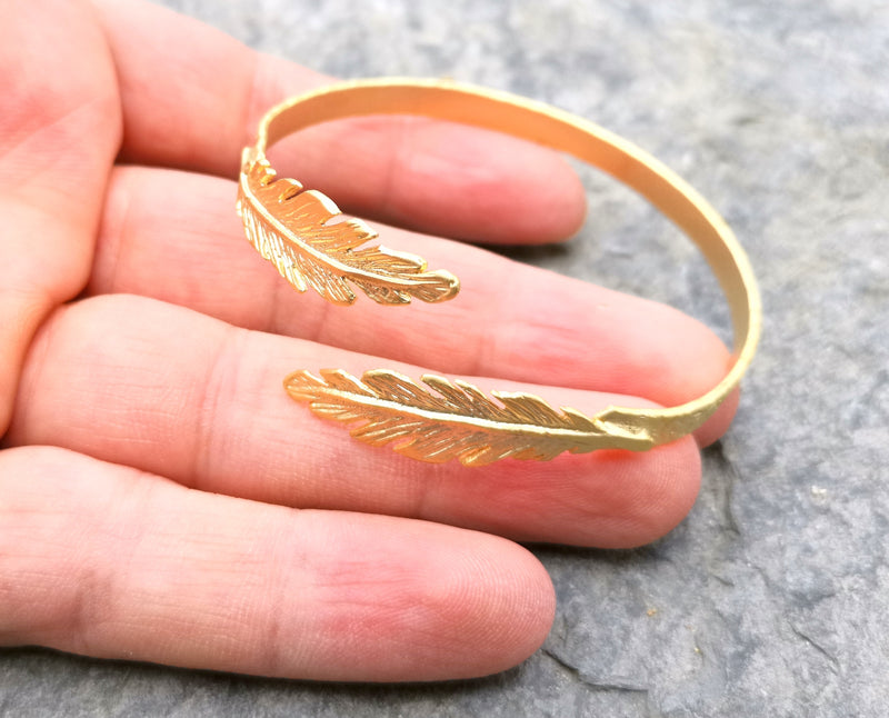 Feather Bracelet Gold Plated Brass Adjustable SR322