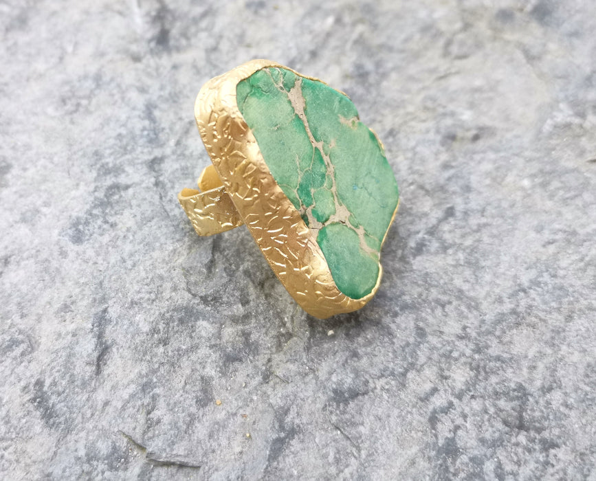 Ring with Green Stone Gold Plated Brass Adjustable  SR325