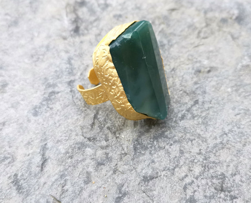 Ring with Dark Green Agate Gemstone Stone Gold Plated Brass Adjustable  SR326