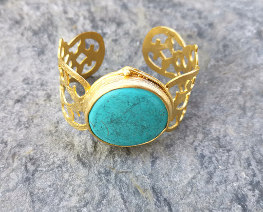 Bracelet with Turquoise Stone Gold Plated Brass Adjustable SR489
